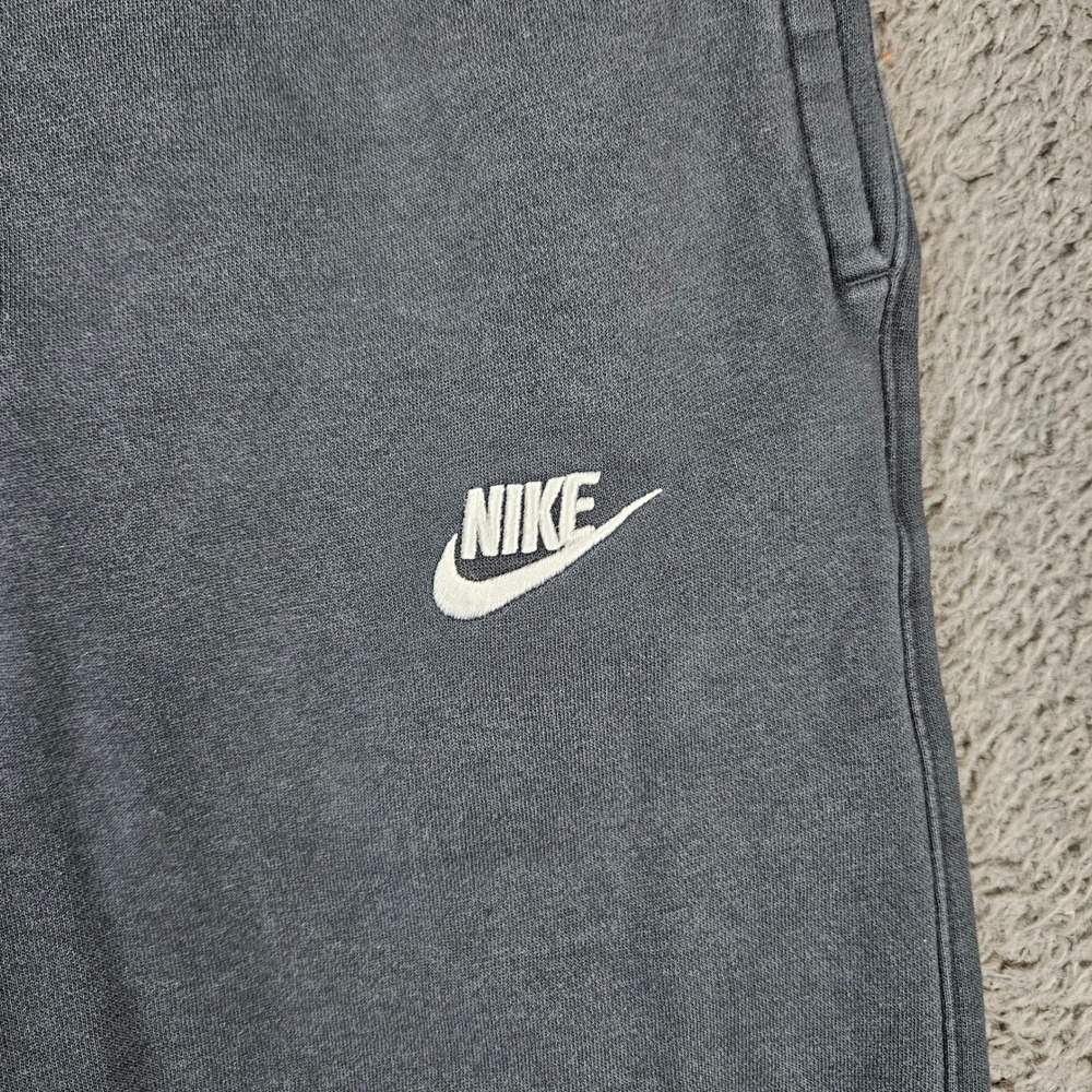 Nike Sportswear Club Fleece Mens Joggers Black Tapered Sweatpants BV2671-010 L - Picture 2 of 10
